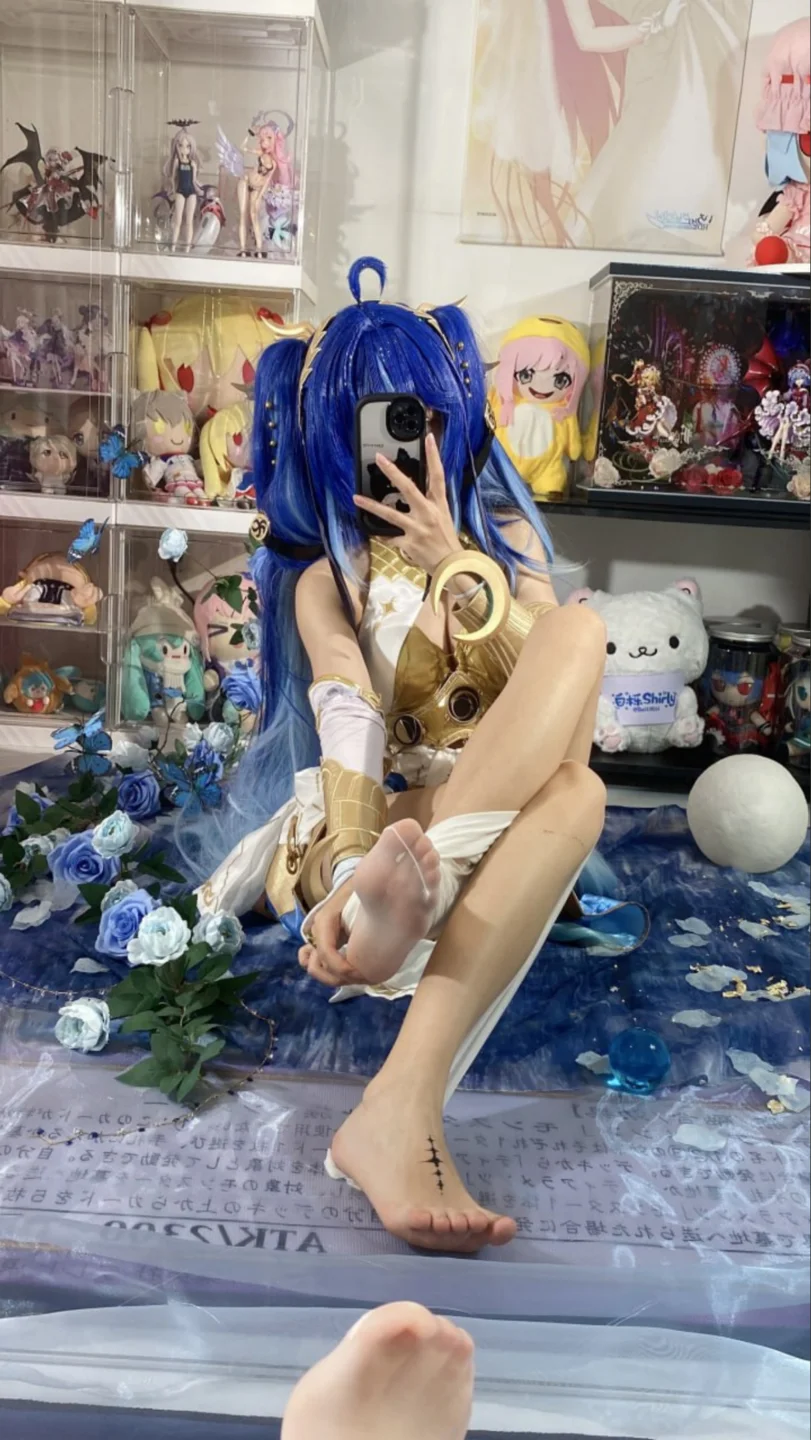 白栎Shirly - No.024 鸣潮·尤诺 [138P,22V-5.79GB]01 tg@simisebaisi 【丝足阁】060.webp